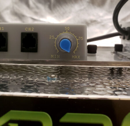 Mars Hydro TSL-2000 LED grow light at max power for growing cannabis