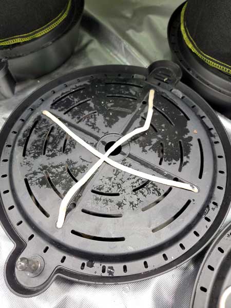 AC Infinity auto-watering pot bases finally wicking right